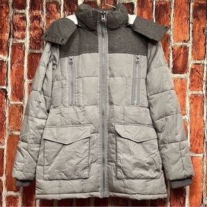 Superdry Camp Everest Padded Coat Size L Youth